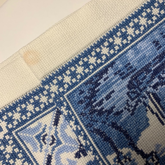 Tablecloth Handmade Vntg Delft Blue with Windmills with 5 Napkins - Picture 13 of 14